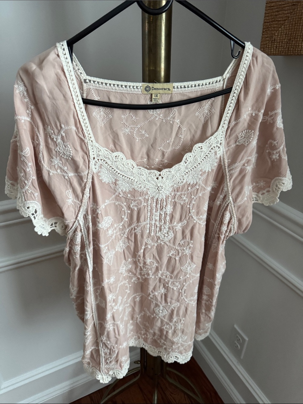 Democracy Blush Lace-Trim Embroidered Peasant Top